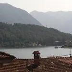 Azzano Holidays Alojamento de Acomodação e Pequeno-almoço 3*