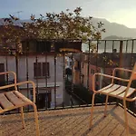 Azzano Holidays 3* Mezzegra