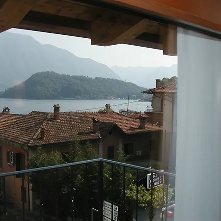 Couette-café Azzano Holidays 3*